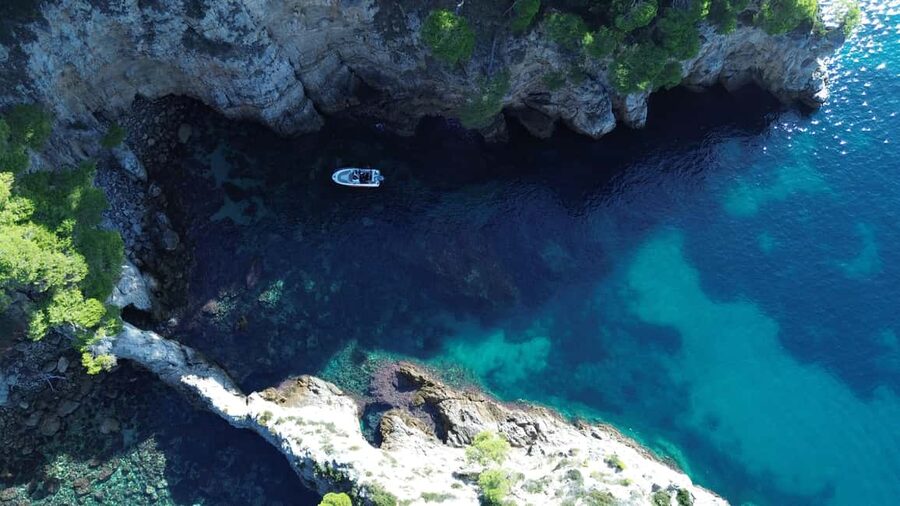 Private Boat Tour Tailor-Made 6h-All Inclusive - Timing, crowds, and the best feel for the day