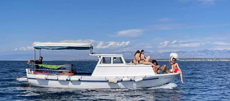 Private Boat tour with refreshing drinks Zadar - Drinks, Snorkeling Gear, and What to Bring