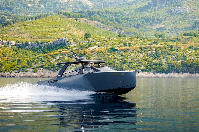 Private Boat Tour within Croatia - Why a private speedboat makes sense from Makarska