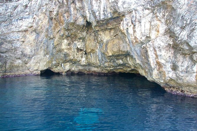 Private Boat Tours Dubrovnik Elaphiti islands & Blue cave - Lopud village, a short walk through island history
