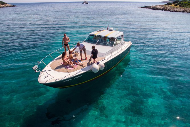 Private custom Blue & Green Cave tour with yacht from Hvar town - Palmižana Bay and the Pakleni Islands