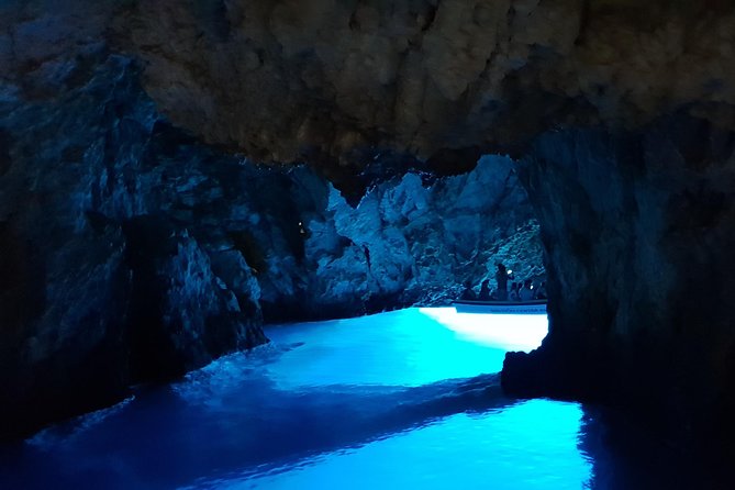 Private Custom Island Hopping Speedboat Tour from Hvar - Why this private Hvar boat day works so well