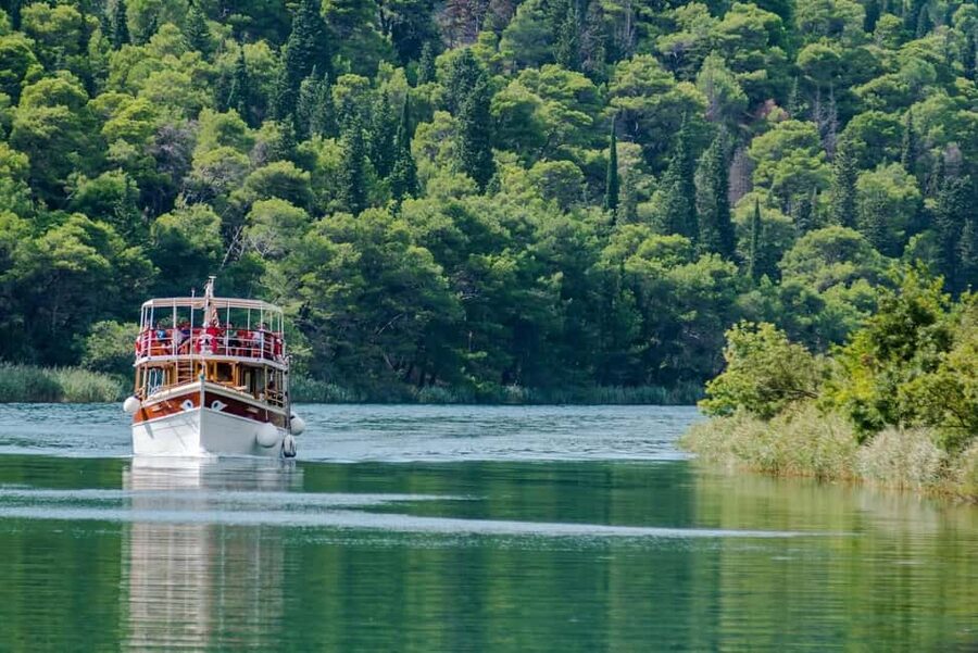 Private Day Tour Krka Waterfalls & Game of Thrones - Why the private vehicle matters