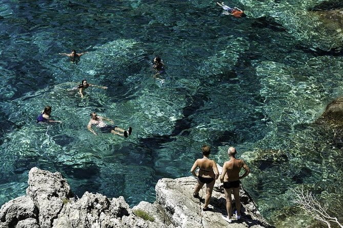 Private Elaphite Islands and Blue Cave : Dubrovnik - The real price: $468.57 plus €60 fuel