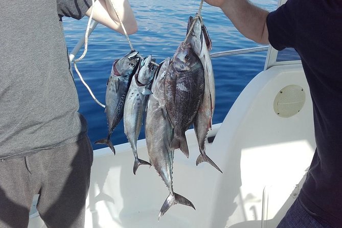 Private fishing tour - Learning the gear before the fishing starts