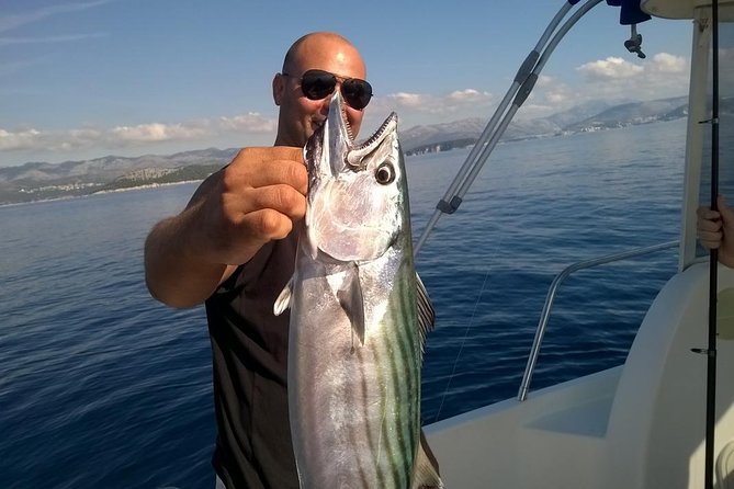 Private fishing tour - Fishing methods change with the season and sea