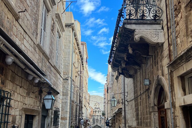 Private Game of Thrones and City Wall Tour - Walking Dubrovnik’s city walls for one hour