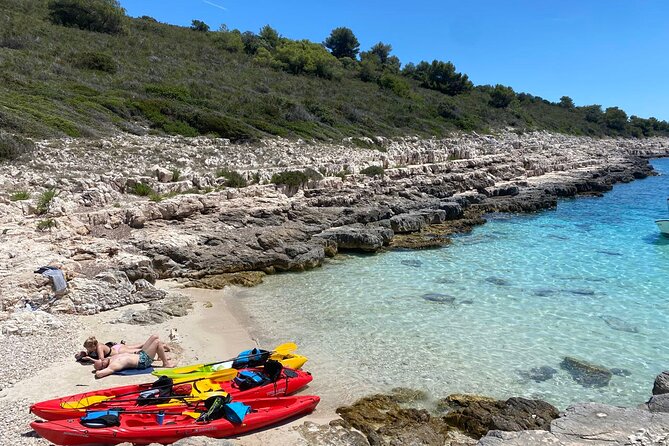 Private Half-Day Kayak Experience in Hvar and Pakleni Islands - Who will enjoy this most?