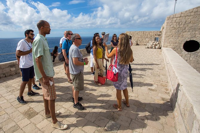 Private History Old Town and City Wall Tour in Dubrovnik - Who should book this private Dubrovnik tour?