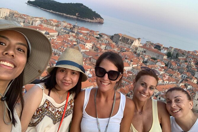Private History Old Town and City Wall Tour in Dubrovnik - Walking through the Old Town for one hour