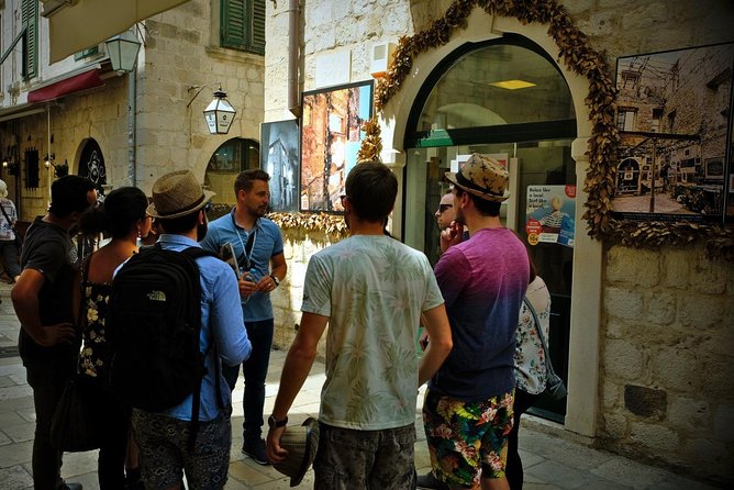 Private history tour of Dubrovnik Old Town - A private format that changes the pace