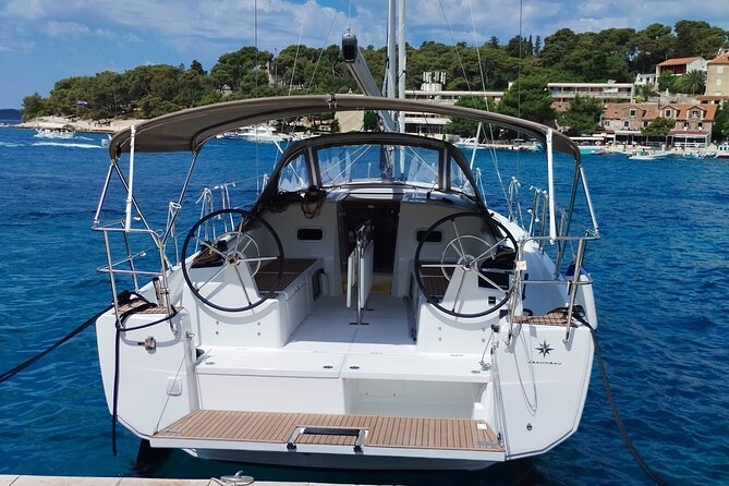 Private Inter-Island Tour from Dubrovnik to Elaphiti Islands - Sunset sailing and meal planning