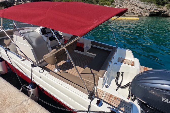 Private luxury speedboat tour-Islands, caves, beaches, snorkeling - Why this private Dubrovnik boat day works
