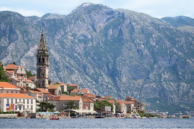 Private Montenegro tour (incl. Herceg Novi, Perast and Kotor) from Dubrovnik - What the private vehicle includes