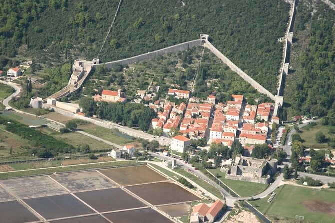 Private Point to Point transfer Dubrovnik - Split with stop in Ston - The two-hour run from Ston to Split
