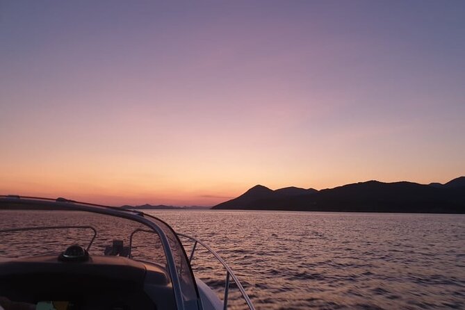 Private romantic Sunset tour - Lokrum Island from the boat