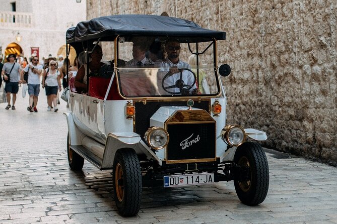 Private Sightseeing Tour in Dubrovnik with a Classic Old Car - Why this car tour works as a Dubrovnik introduction