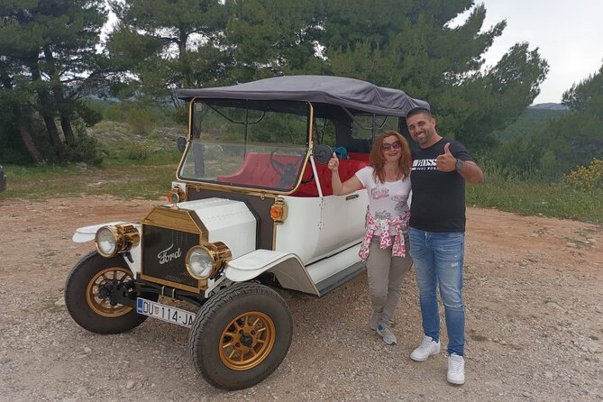 Private Sightseeing Tour in Dubrovnik with a Classic Old Car - Starting at Pile Gate and remembering the war