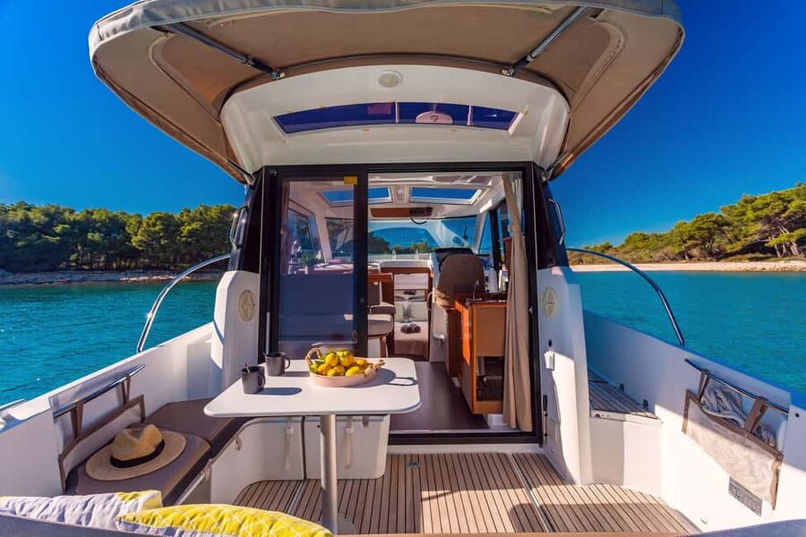 Private speedboat tours Sea Symphony - Rasotica Bay and the final swim