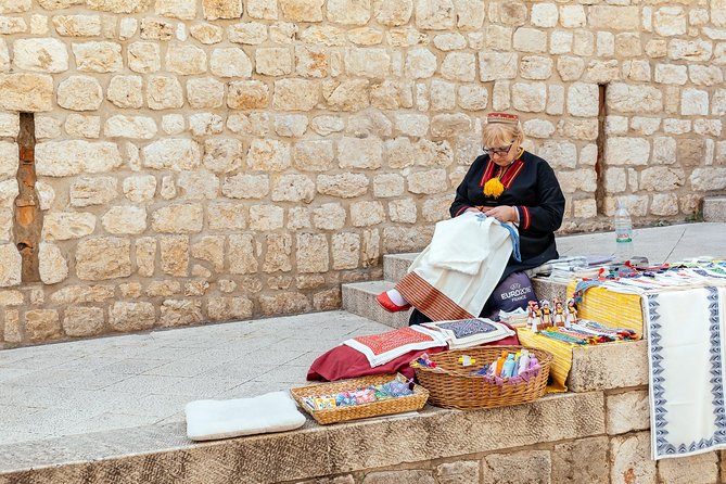 PRIVATE TOUR: Highlights & Hidden Gems of Dubrovnik With Locals - What $104.05 per person buys you