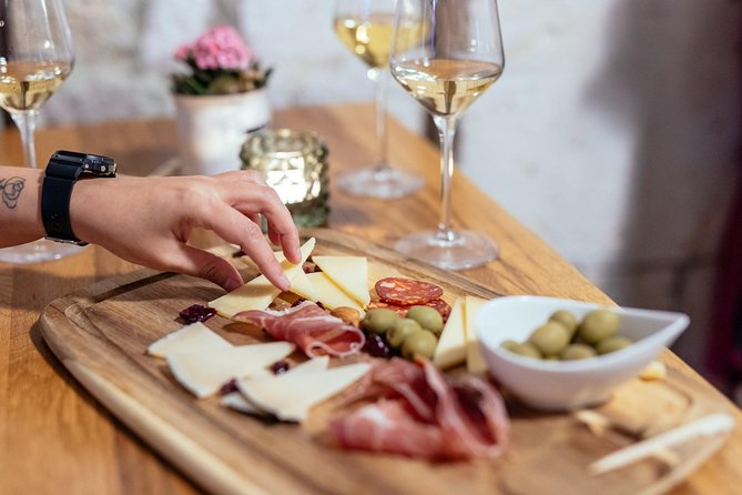 Private Tour: Korcula and Ston Day Trip from Dubrovnik with Wine Tasting - Guides, drivers, and the private format