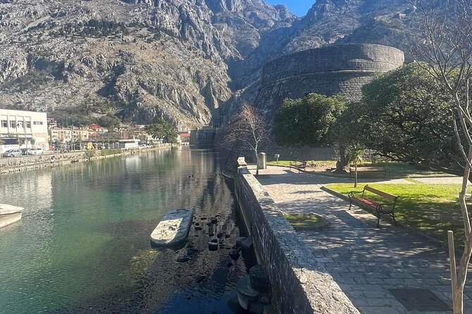 Private tour Montenegro - Dino and the value of a private guide