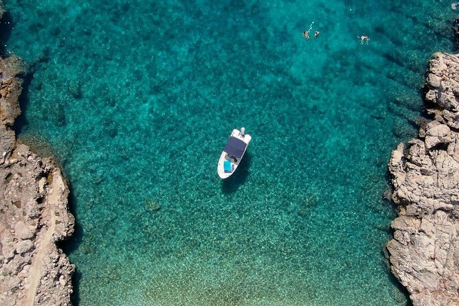 Private tour of Pakleni islands, Red Cliffs & South Shore of Hvar - What Flash adds to the experience