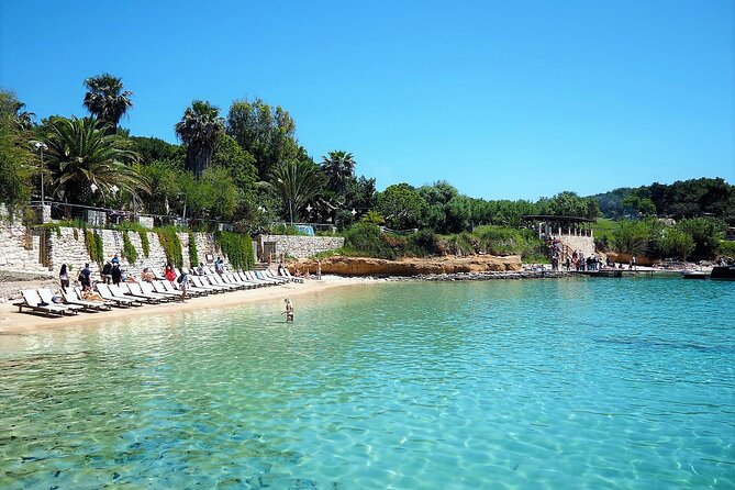 Private Tour of Red rocks, Pakleni Islands and Hvar's Southern Beaches - Boat comfort, communication, and price