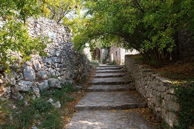PRIVATE TOUR to Mostar, Stolac, Pocitelj & Blagaj by CRUISER TAXI - Stolac and the stone tombs of Radimlja