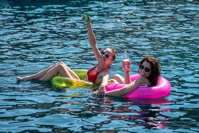 Private tours to Elaphite Islands by UFO BOAT - A private boat day with a little theatre