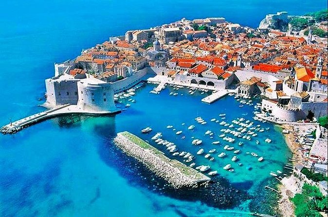 Private Walking Tour through the Old Town of Dubrovnik - Sponza Palace: architecture with an extra cost