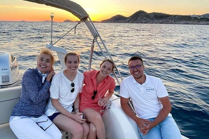 Prosecco & Sunsets: Private Dubrovnik Cruise - What the private format changes