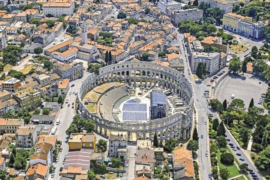 Pula: Arena Entrance Ticket - How long to stay inside