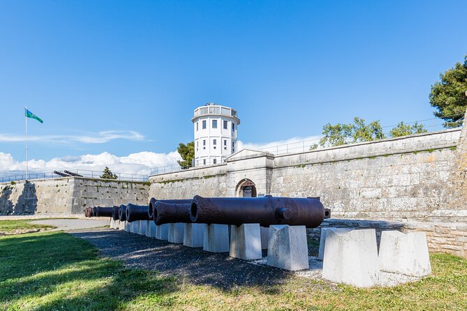 Pula E-Bike Tour: From Verudela to Pula City Center - The Sergii Arch and Pula’s Roman family story
