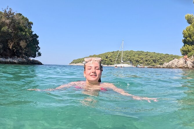 Pula: Half-Day Sailing with Drinks, SUP & GoPro (Max 6 Guests) - What the small group changes