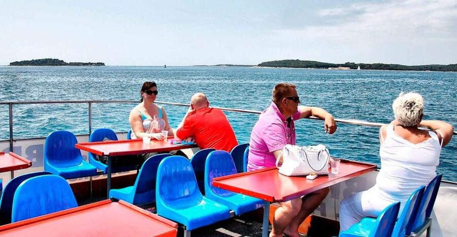 Pula: Harbor Cruise with unlimited Drinks - Key points to know before booking