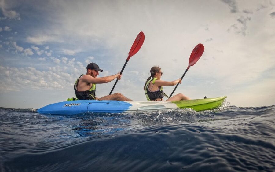 Pula: Kayaking,Snorkeling, Cliff jumping Tour with Wetsuit - Key points before you book