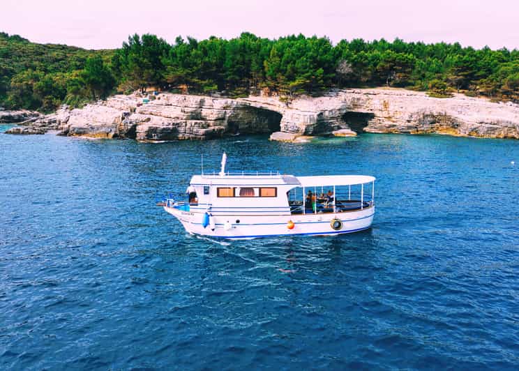 Pula: Private Brijuni Tour With Swimming, Dinner & Drinks - A private boat day from Pula