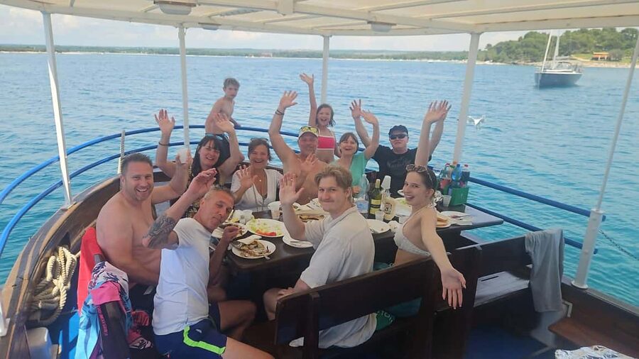 Pula: Private Dolphins & Sunset Tour With Dinner & Drinks - From Pula’s port to the Brijuni islands