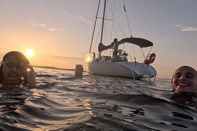 Pula: Private Golden Hour Sail - Dolphins, Drinks & Brijuni Views - What past service tells you about the crew