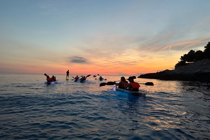 Pula: Sunset/Night-time Illuminated Transparent Kayak Tour - Returning beneath the night sky
