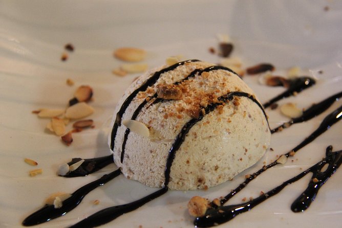 Pula Walking Food Tour - Bistro Alighieri and the second food break