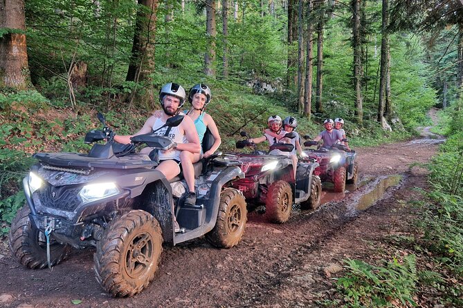 Quad safari Gacka - The 70-minute route and its changing scenery
