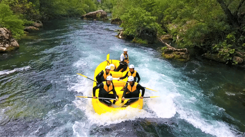Rafting on the Cetina river - Two and a half hours through Cetina canyon country
