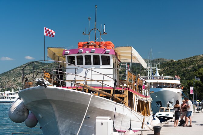 Rent a Boat! (Group Option - Half Day) - Building your four-hour route