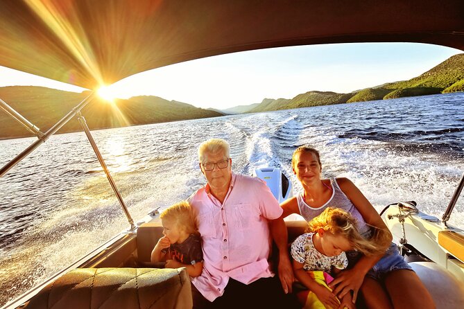 Rent a luxury speed boat for great fun on this Elaphiti Islands tour - What the skipper adds to the day