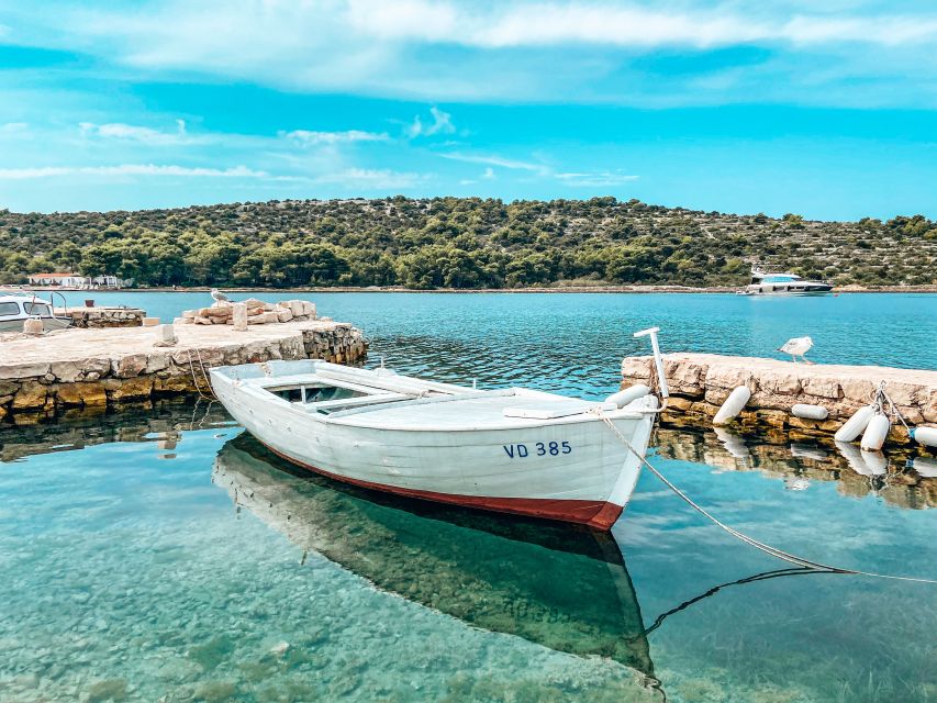 RIVIERA TOUR FROM ŠIBENIK, ZLARIN, PRVIĆ AND TIJAT - Who will enjoy this island day most
