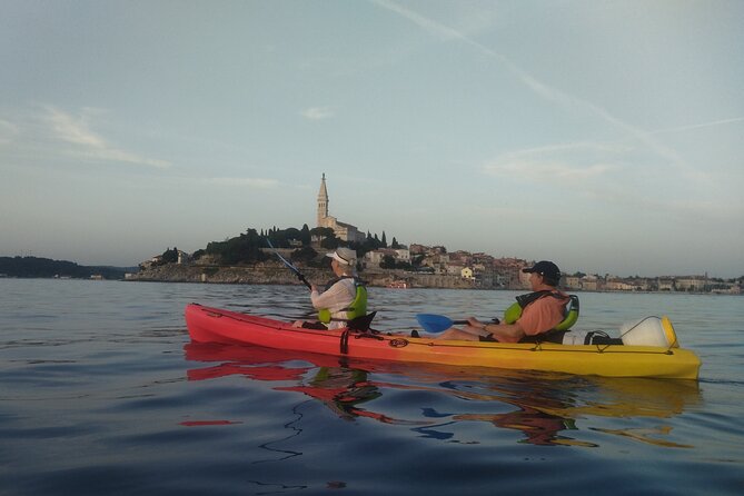 Rovinj Sunset kayaking tour - Sunset, a drink, and the return to Rovinj