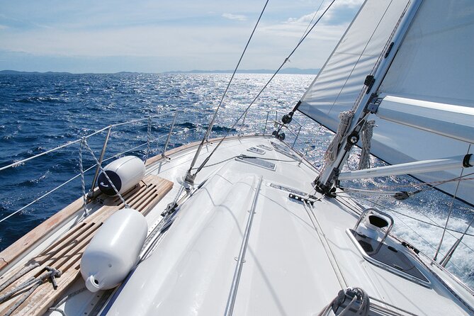 Sailboat tour to the islands - Skipper style can make or break the day
