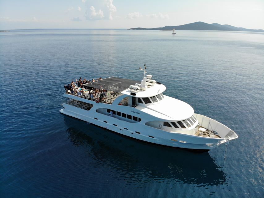 Sakarun Beach Full-Day Guided Tour from Zadar - Four hours beside Sakarun’s clear water